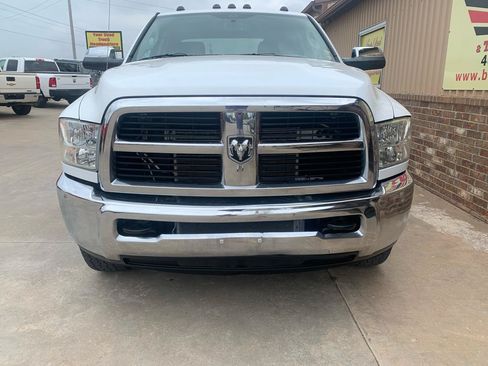 Used 2012 RAM 2500 ST w/ Chrome Appearance Group AWD/4WD image 7