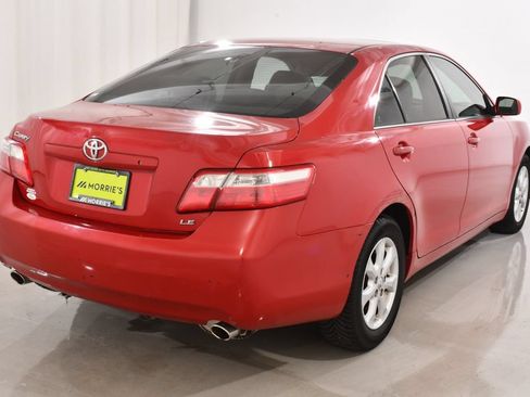 Used 2007 Toyota Camry SE FWD image 12