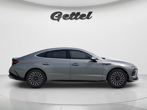 New 2026 Hyundai Sonata Limited image 7