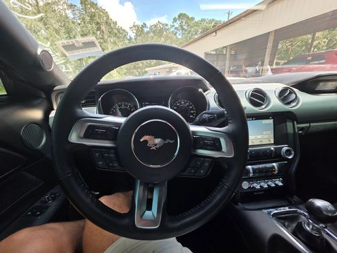 Used 2016 Ford Mustang GT Premium RWD image 25