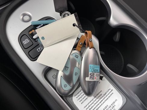 New 2026 Hyundai Ioniq 9 Calligraphy image 26