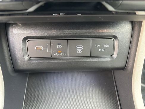 New 2026 Hyundai Tucson Limited image 22