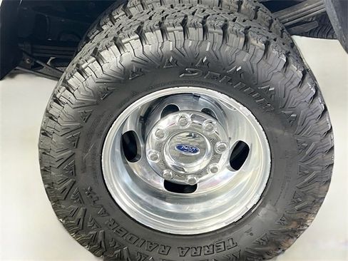 Used 2019 Ford F350 Lariat w/ Lariat Ultimate Package image 11