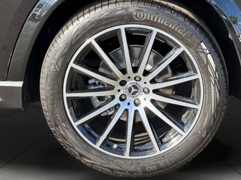 New 2026 Mercedes-Benz GLS 450 4MATIC image 4