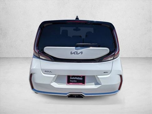 Used 2023 Kia Soul GT-Line w/ GT-Line Technology Package FWD image 7