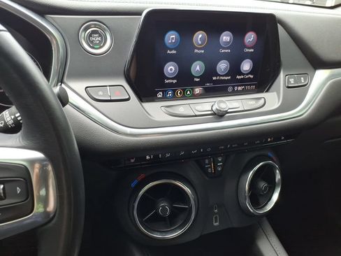 Used 2020 Chevrolet Blazer LT w/ Sound & Technology Package FWD image 24
