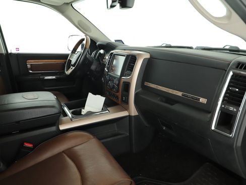 Used 2015 RAM 3500 Laramie Longhorn AWD/4WD image 15