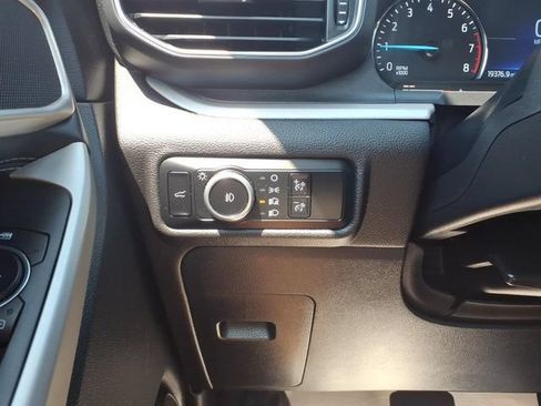 Certified 2024 Ford Explorer XLT w/ Equipment Group 202A AWD/4WD image 14