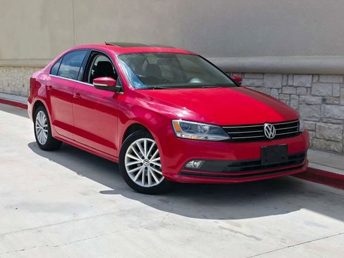 Used 2015 Volkswagen Jetta SE FWD image 1
