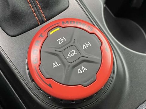 Used 2023 Ford Bronco Raptor image 33