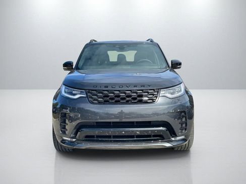 Used 2025 Land Rover Discovery Dynamic SE image 2