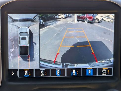 Used 2021 GMC Sierra 1500 SLT w/ SLT Premium Plus Package image 17