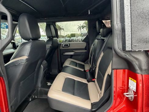 Certified 2023 Ford Bronco Wildtrak AWD/4WD image 9