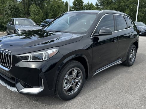 Used 2025 BMW X1 xDrive28i AWD/4WD image 5