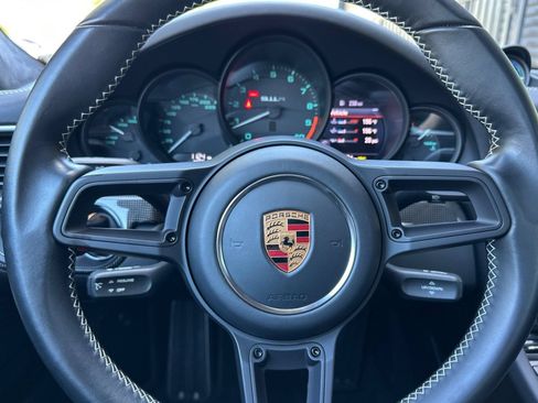 Used 2016 Porsche 911 R RWD image 24