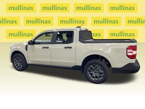 New 2025 Ford Maverick XLT w/ XLT Luxury Package image 10