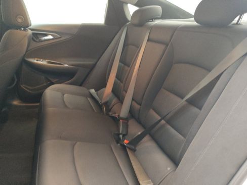 Used 2024 Chevrolet Malibu LT FWD image 18