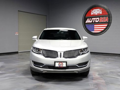 Used 2016 Lincoln MKX Premiere AWD/4WD image 2