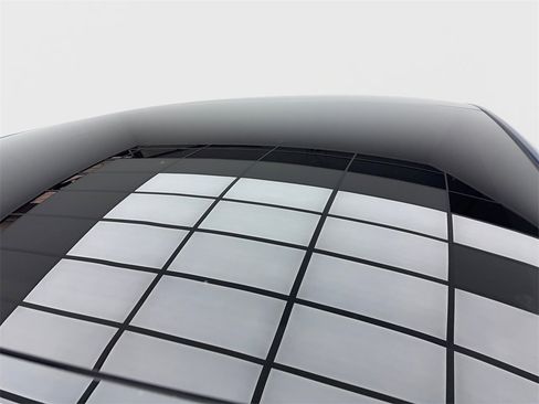 Used 2021 Tesla Model 3 Standard Range Plus image 13