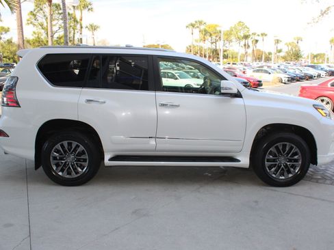 Used 2015 Lexus GX 460 Luxury image 8
