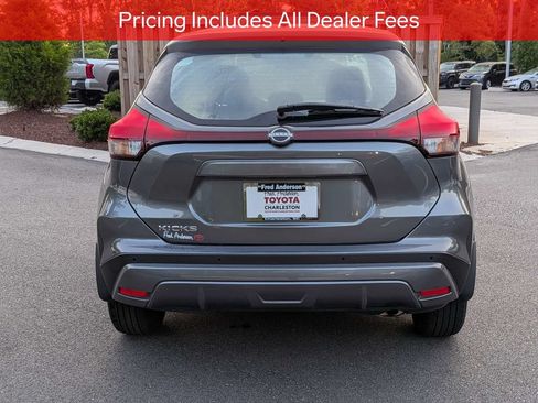 Used 2024 Nissan Kicks S FWD image 5