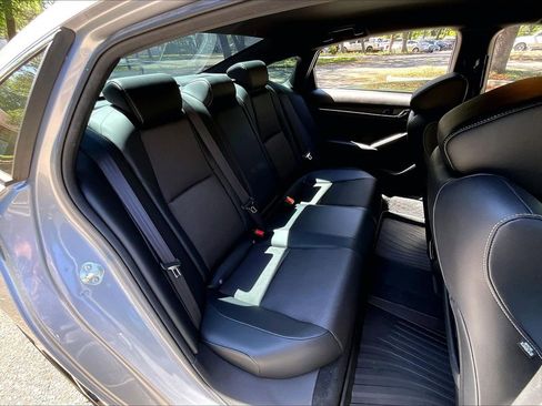 Used 2022 Honda Accord Sport image 22