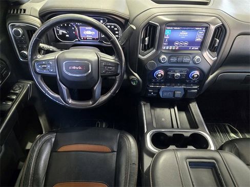 Used 2019 GMC Sierra 1500 AT4 w/ Off Road Performance Package image 29