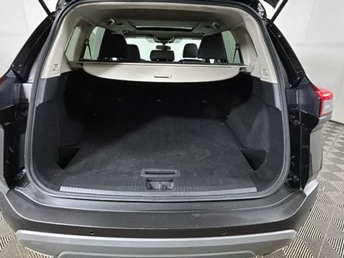 Used 2021 Nissan Rogue SV FWD image 28