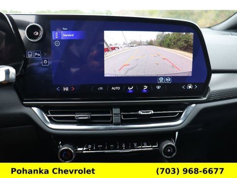 New 2026 Chevrolet Equinox EV LT image 15