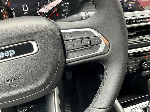 New 2026 Jeep Compass Limited image 27