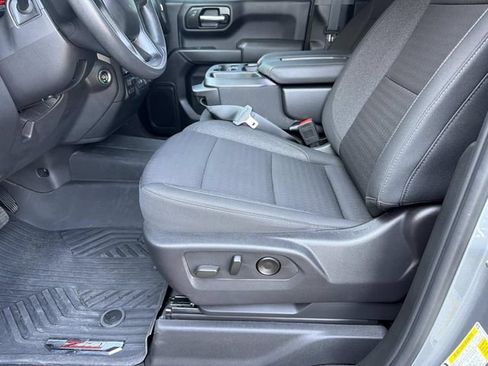 Used 2024 Chevrolet Silverado 1500 Custom Trail Boss AWD/4WD image 16