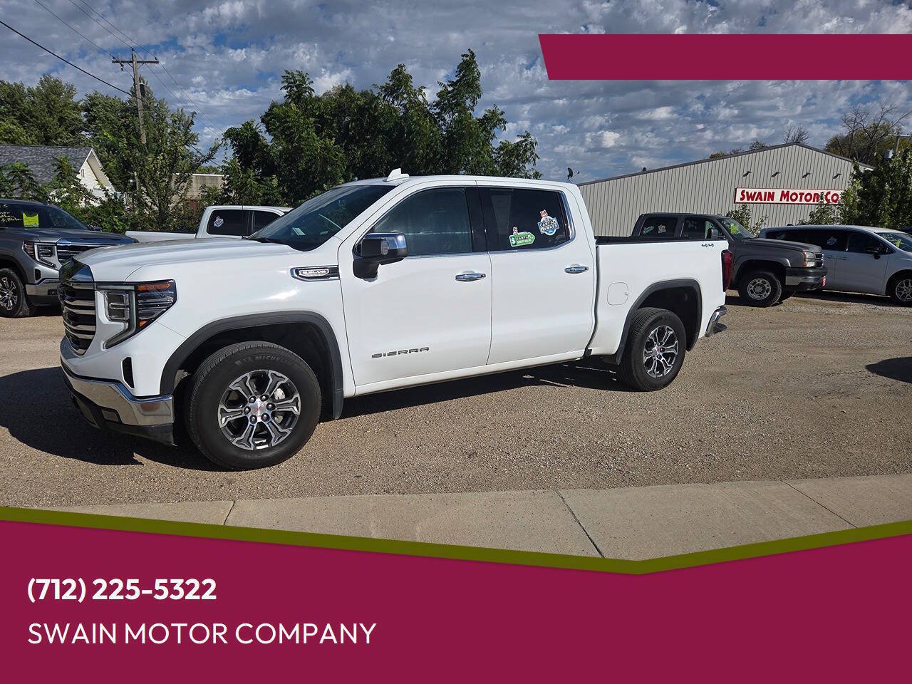Used 2026 GMC Sierra 1500 SLT AWD/4WD image 1