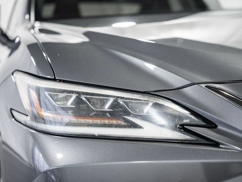 Used 2019 Lexus ES 350 F Sport w/ Accessory Package 2 image 11