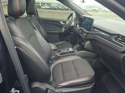 Used 2024 Ford Escape ST-Line w/ Tech Pack #1 image 6