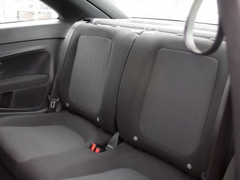 Used 2016 Volkswagen Beetle 1.8T S image 22