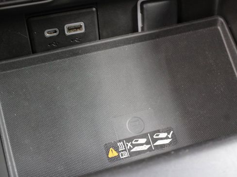 Used 2023 GMC Yukon SLT w/ Max Trailering Package image 57