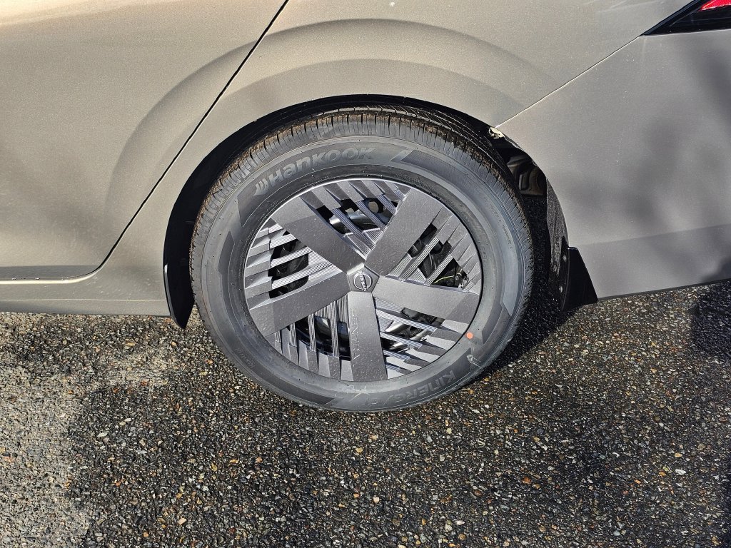 New 2026 Nissan Sentra SV w/ Floor Mat Package FWD image 9
