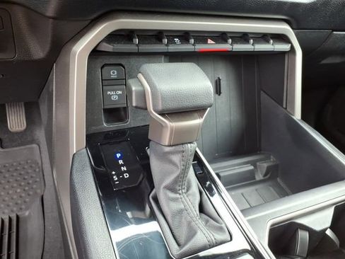 Used 2024 Toyota Tundra SR5 AWD/4WD image 18