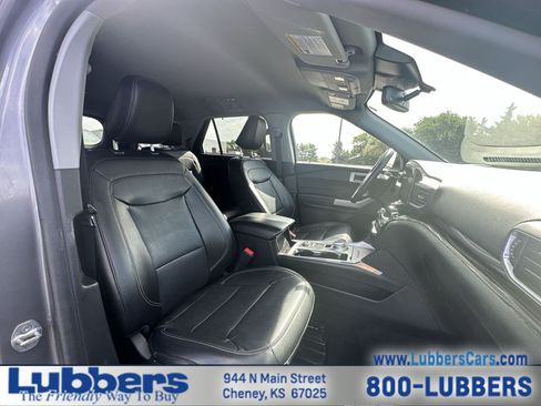 Used 2022 Ford Explorer Limited w/ Equipment Group 301A AWD/4WD image 23