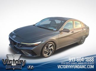 Used 2024 Hyundai Elantra Limited FWD 360° Tour