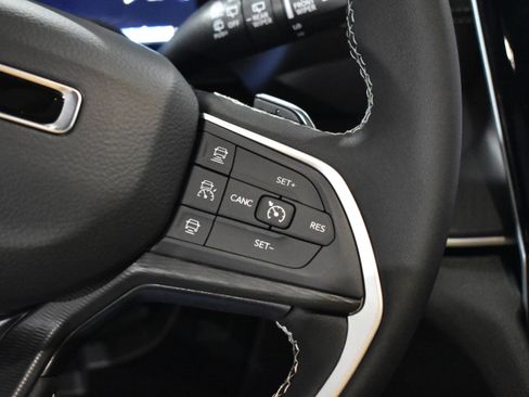 New 2025 Jeep Grand Cherokee Laredo X image 17