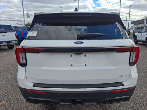 New 2025 Ford Explorer ST-Line w/ Premium Package image 6