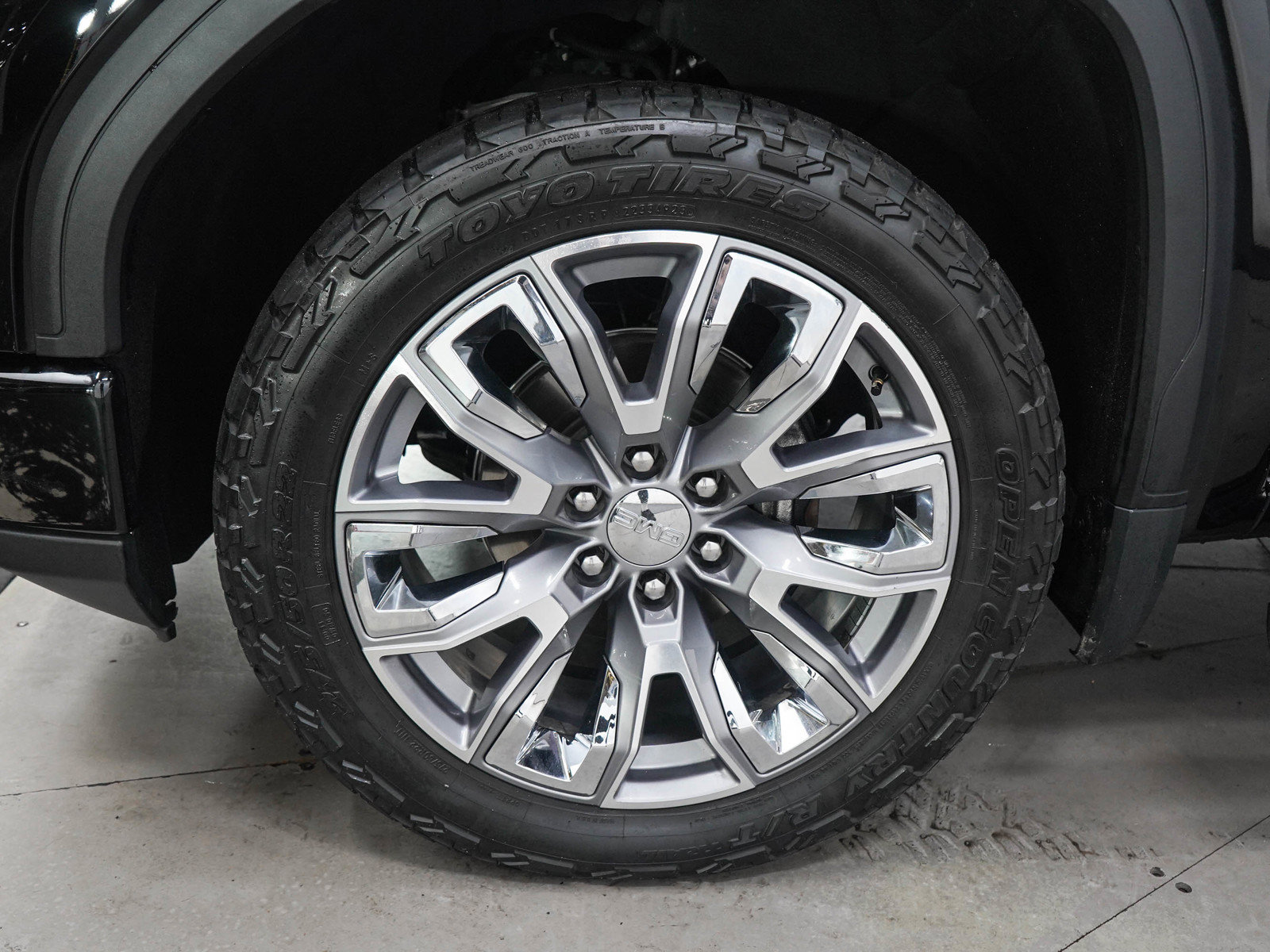 Used 2023 GMC Sierra 1500 Denali AWD/4WD image 31