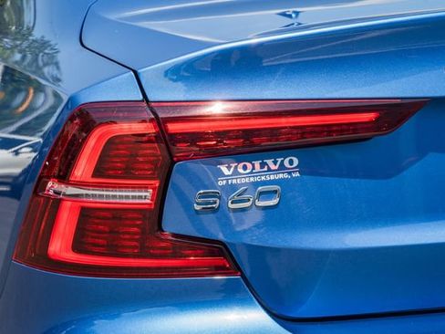 Used 2020 Volvo S60 T6 R-Design AWD/4WD image 7
