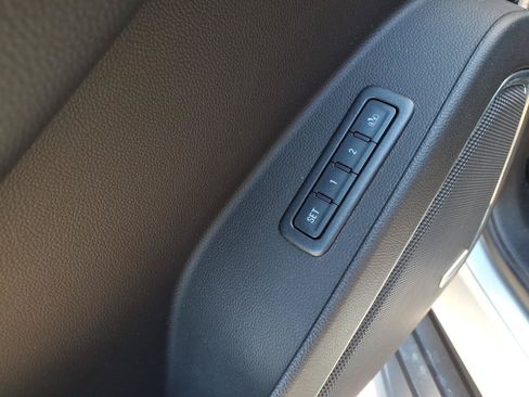 Used 2016 Chevrolet Tahoe LT AWD/4WD image 18
