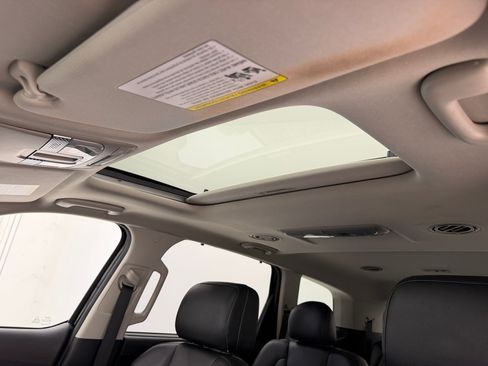 Used 2022 Kia Telluride EX w/ EX Premium Package FWD image 22