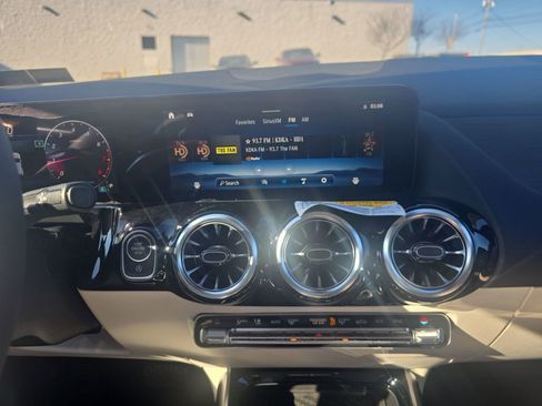 New 2026 Mercedes-Benz GLA 250 4MATIC image 18