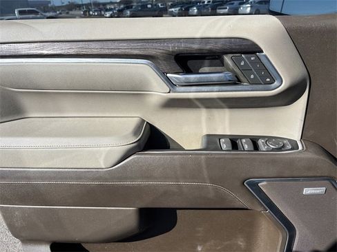 Used 2023 Chevrolet Silverado 1500 LTZ w/ LTZ Premium Package image 41