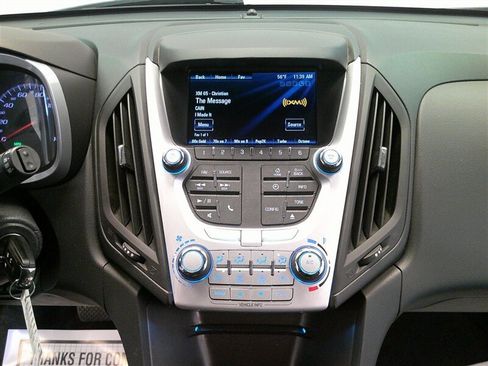 Used 2015 Chevrolet Equinox LT w/ Driver Convenience Package FWD image 17