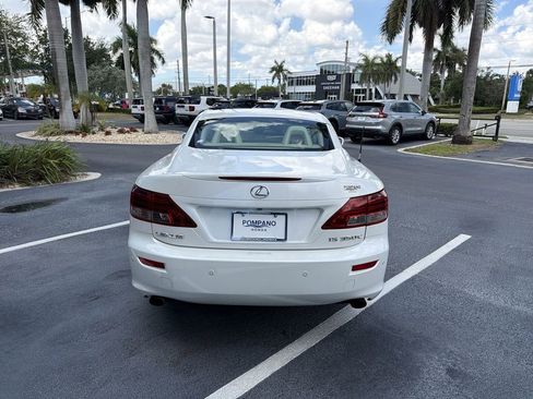 Used 2010 Lexus IS 350C RWD image 7